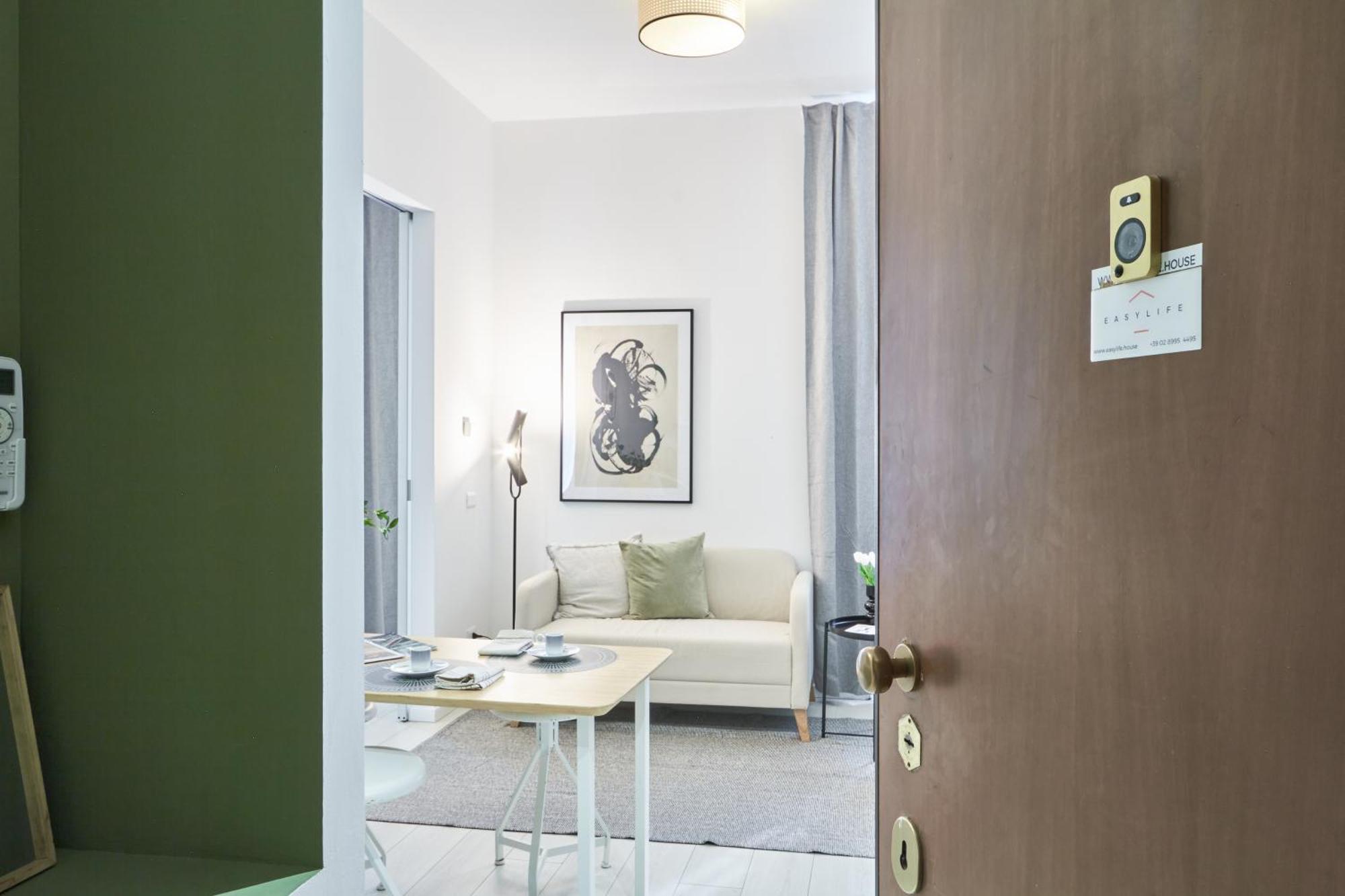 Elegante Appartamento Minimal Dai Tocchi Botanici Mediolan Zewnętrze zdjęcie